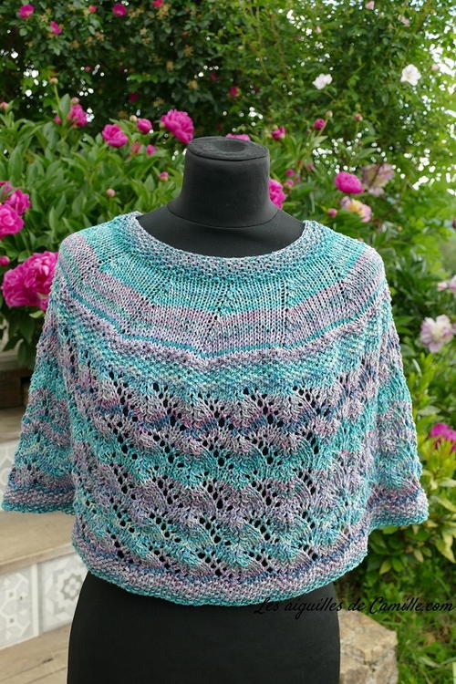 4 Seasons Capelet 4 Seasons Capelet