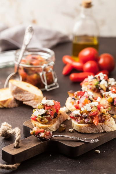 Delish Bruschetta With Mozzarella