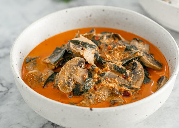 Vegan Thai Red Curry With Mushrooms Vegan Thai Red Curry With Mushrooms