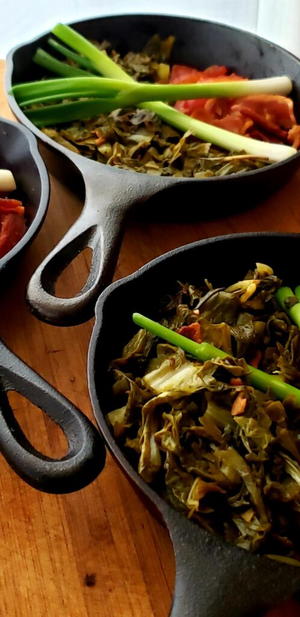 Wilted Lettuce In Vinegar Dressing Wilted Lettuce In Vinegar Dressing