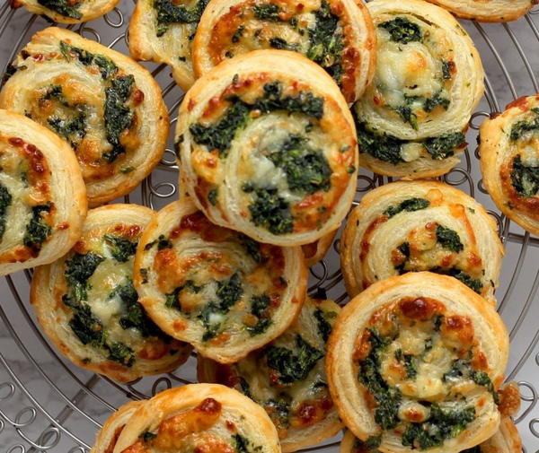Simple Spinach-salmon Pinwheels Simple Spinach-salmon Pinwheels
