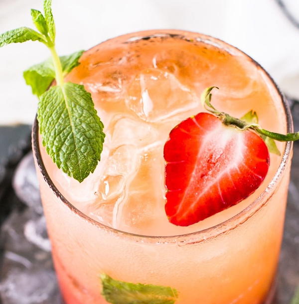 Strawberry-orange Ros Wine Pitcher Strawberry-orange Ros Wine Pitcher