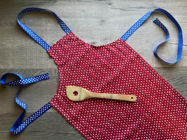 Dishtowel Apron For Kids Pattern And Tutorial Dishtowel Apron For Kids Pattern And Tutorial
