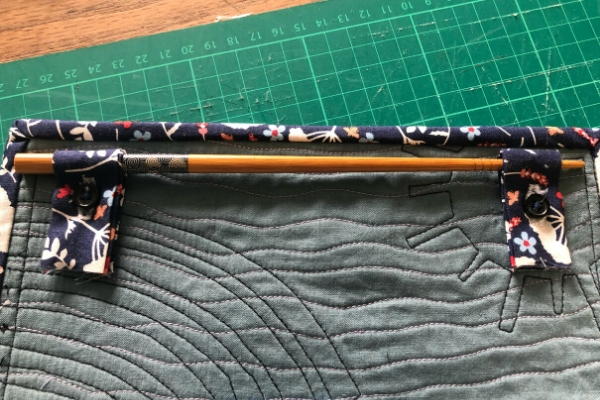 How To Hang Any Mug Rug - After Youve Made It How To Hang Any Mug Rug - After You've Made It!