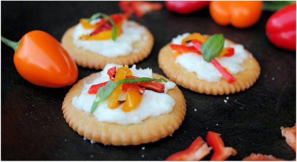 Roasted Pepper Cheese Bites Roasted Pepper Cheese Bites