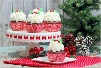 Holly Red Velvet Cupcakes With Peppermint Frosting