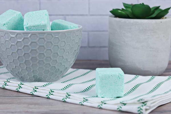 Peppermint Pedicure Bath Bomb Recipe Peppermint Pedicure Bath Bomb Recipe