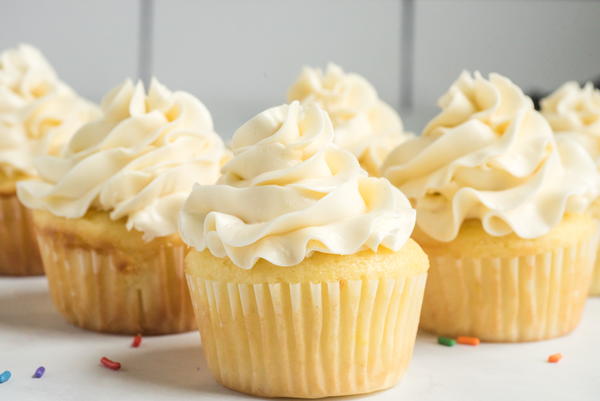 Vanilla Cupcake Recipe Vanilla Cupcake Recipe