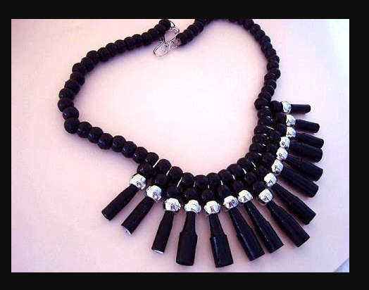 Paper Bead Necklace Paper Bead Necklace