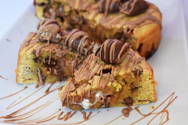 Kinder Bueno Cookie Pie Kinder Bueno Cookie Pie