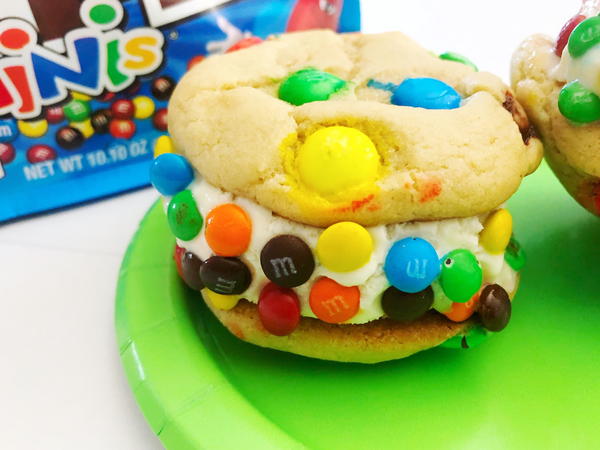 Ice Cream Cookie Sandwiches With Candies Ice Cream Cookie Sandwiches With Candies
