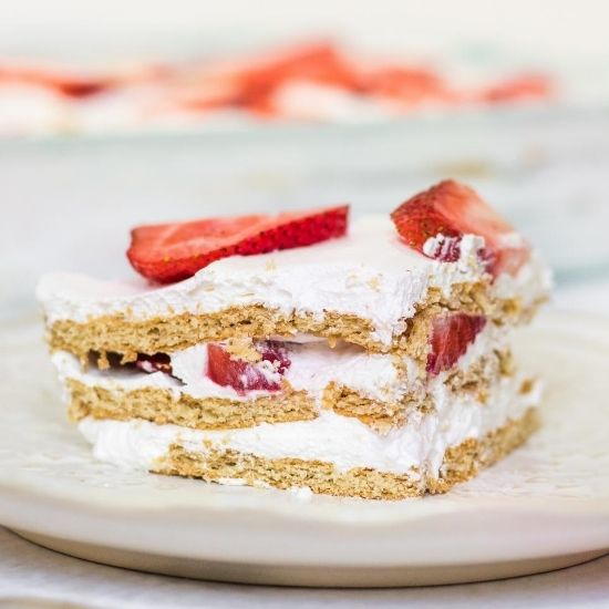 No-bake Strawberry Icebox Cake