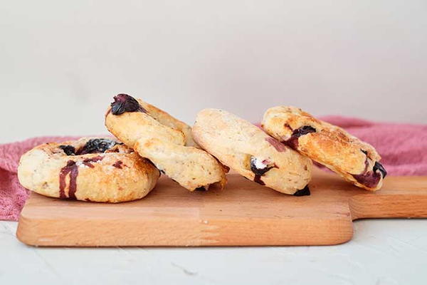 Blueberry Air Fryer Bagels Blueberry Air Fryer Bagels