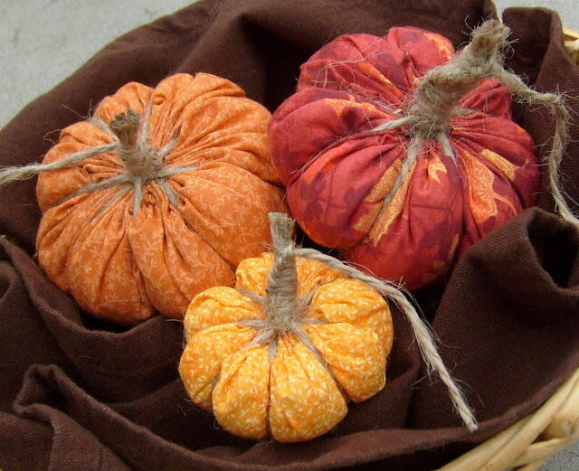 Yo-Yo Pumpkin Tutorial Yo-Yo Pumpkin Tutorial