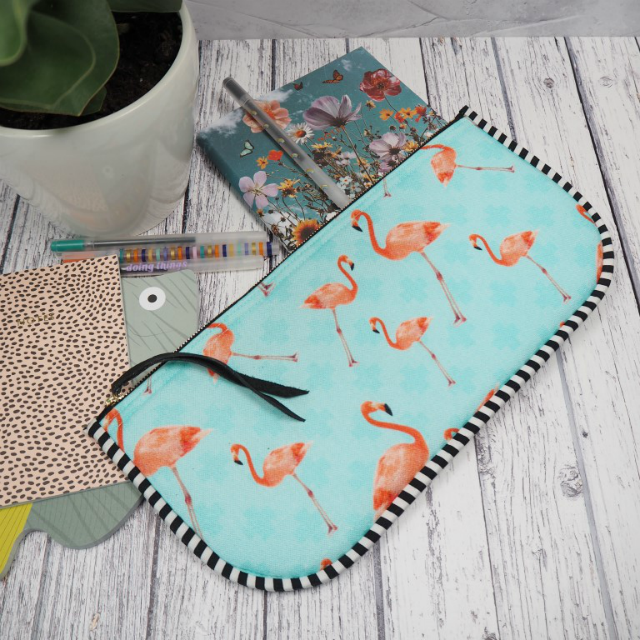 Super Easy Pencil Case- Free Sewing For Beginners Super Easy Pencil Case- Free Sewing For Beginners