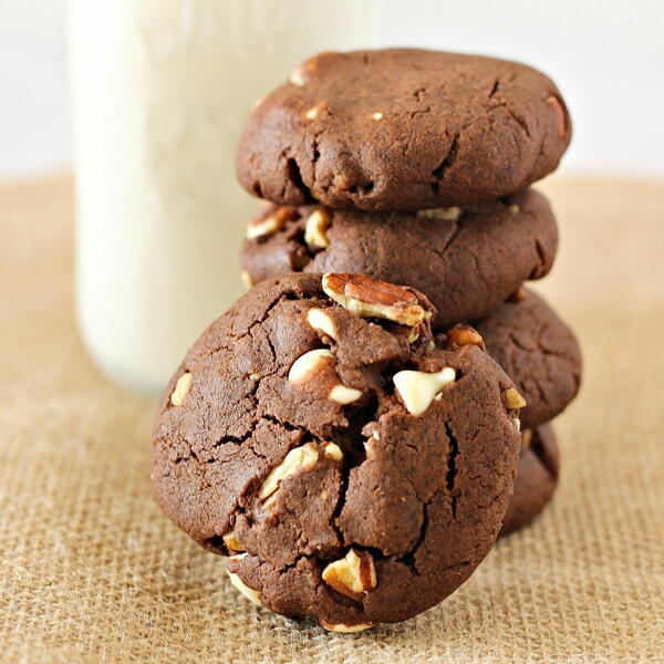 Double Chocolate Pecan Cookies Double Chocolate Pecan Cookies