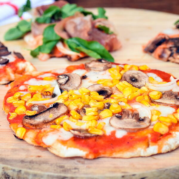 How To Grill Pizza How To Grill Pizza