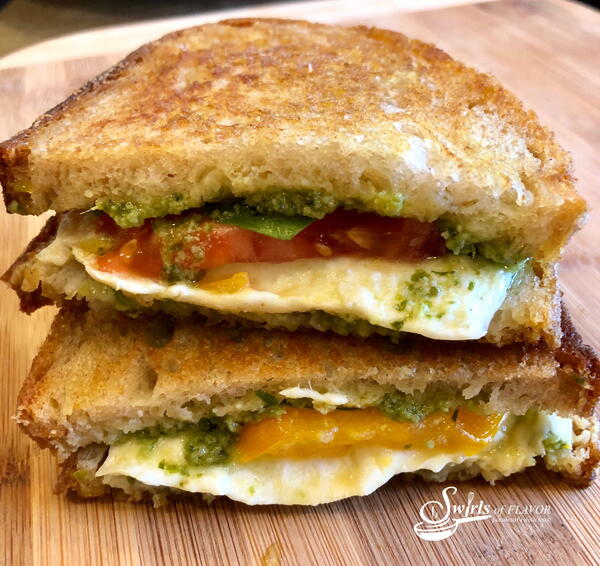 Caprese Pesto Grilled Cheese Caprese Pesto Grilled Cheese