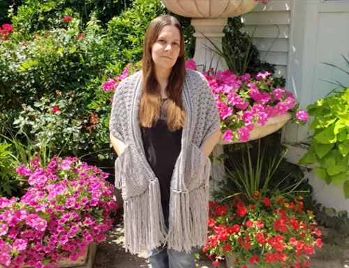 Easy Crochet Pocket Shawl Easy Crochet Pocket Shawl