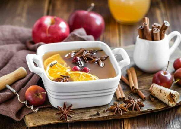 Easy Mulled Apple Cider Slow Cooker Recipe Easy Mulled Apple Cider Slow Cooker Recipe