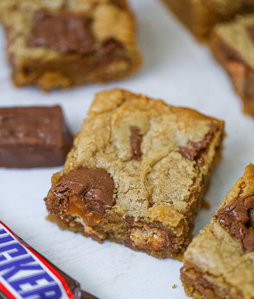 Ultimate Snickers Peanut Butter Blondies Ultimate Snickers Peanut Butter Blondies