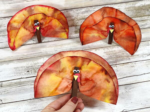 Coffee Filter Turkeys Thanksgiving Craft Coffee Filter Turkeys Thanksgiving Craft