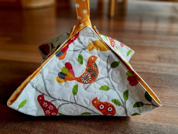 Reversible Casserole Carrier Reversible Casserole Carrier