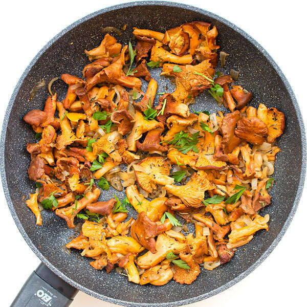 Sauteed Chanterelle Mushrooms Sauteed Chanterelle Mushrooms