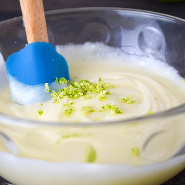 Cake Pop Frosting Coating Cake Pop Frosting & Coating