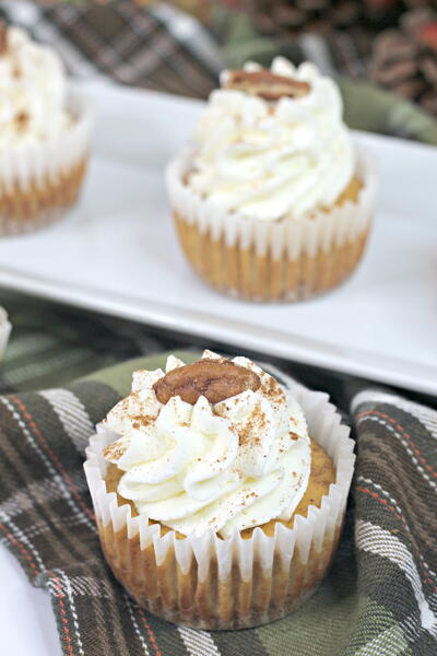 Mini Pumpkin Cheesecake Mini Pumpkin Cheesecake