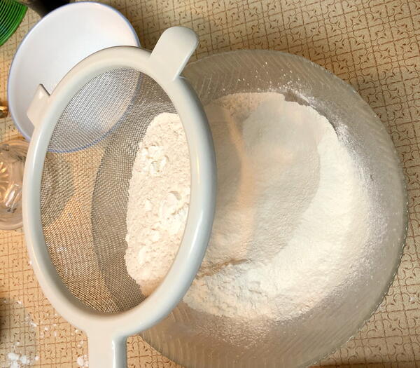 How To Make Cake Flour-two Pantry Ingredients How To Make Cake Flour-two Pantry Ingredients