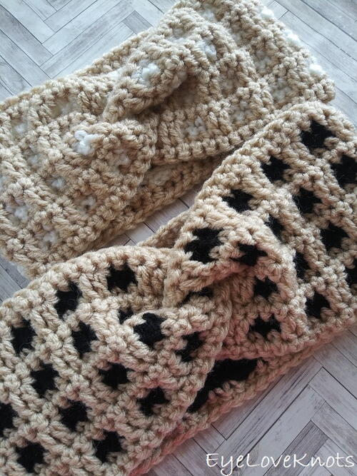 Twisted Through The Window Earwarmer Twisted Through The Window Earwarmer