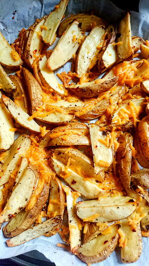 Spicy Cheesy Dairy Free Potato Wedges Spicy Cheesy Dairy Free Potato Wedges