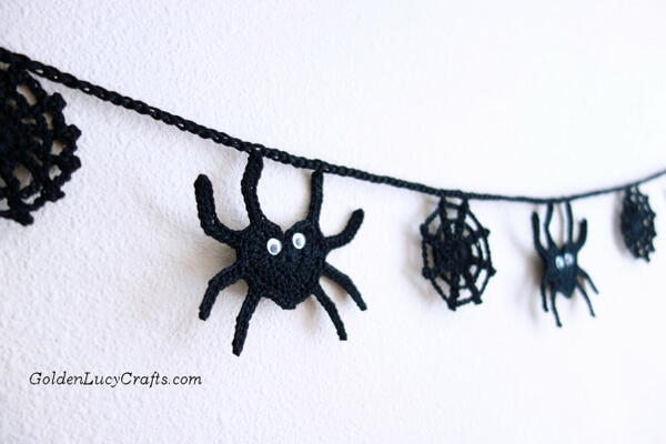 Halloween Spooky Spider Garland Halloween Spooky Spider Garland