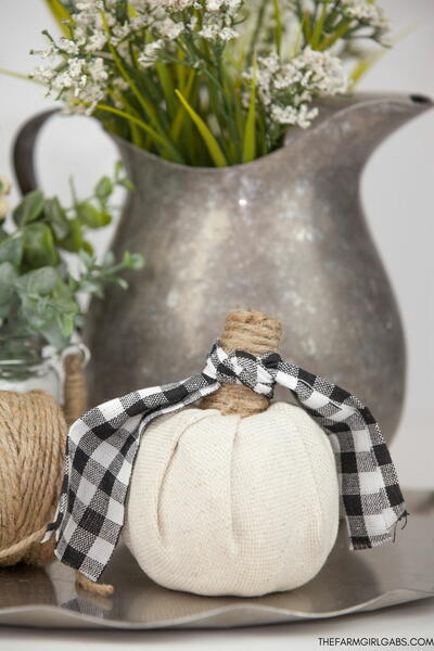 Farmhouse Style Fabric Pumpkins Farmhouse Style Fabric Pumpkins
