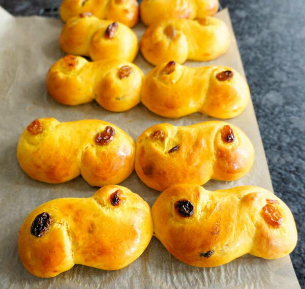 St Lucia Buns St Lucia Buns