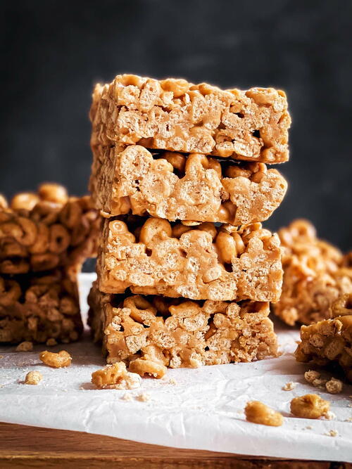 Peanut Butter Cereal Bars Peanut Butter Cereal Bars