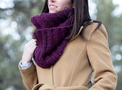 Easy Beautiful Go-to Cowl