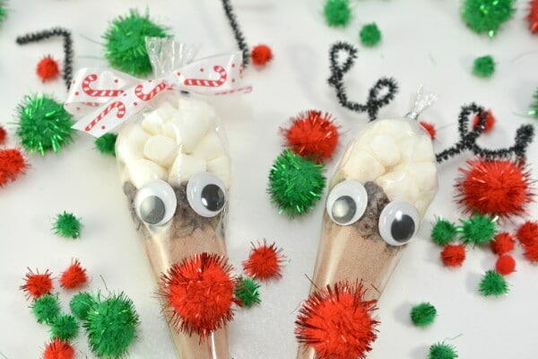 Reindeer Hot Chocolate Gift Bags Reindeer Hot Chocolate Gift Bags