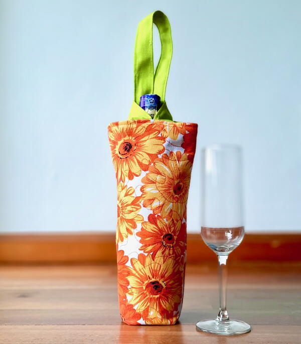 Quilted Wine Carrier Quilted Wine Carrier