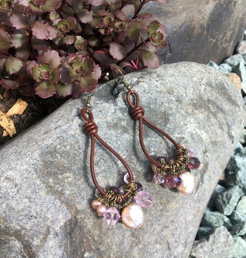Leather Barrel Knot Earrings with Pearl Dangles Leather Barrel Knot Earrings with Pearl Dangles