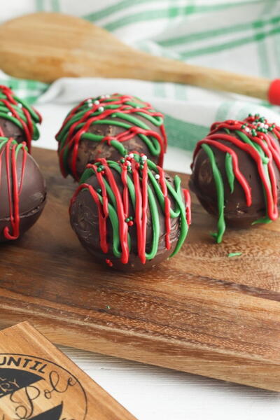 Hot Chocolate Bombs Hot Chocolate Bombs