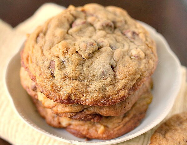 Chocolate Chip Toffee Walnut Cookies Chocolate Chip Toffee Walnut Cookies