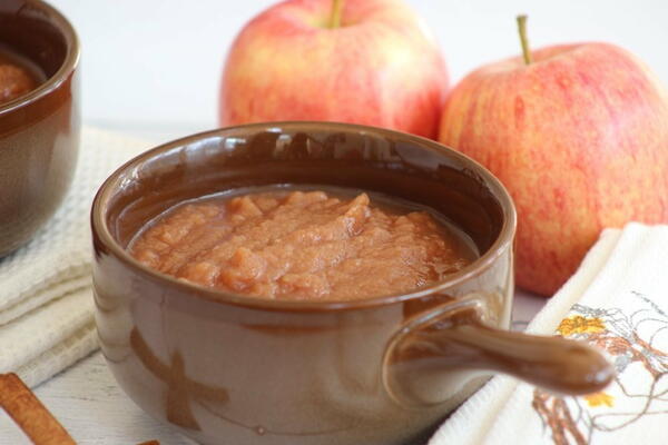 Easy Slow Cooker Unsweetened Applesauce Easy Slow Cooker Unsweetened Applesauce