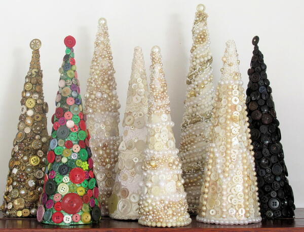 Button Decorated Christmas Trees Button Decorated Christmas Trees