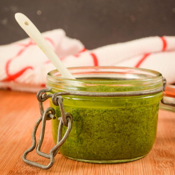 How To Make Basil Pesto How To Make Basil Pesto