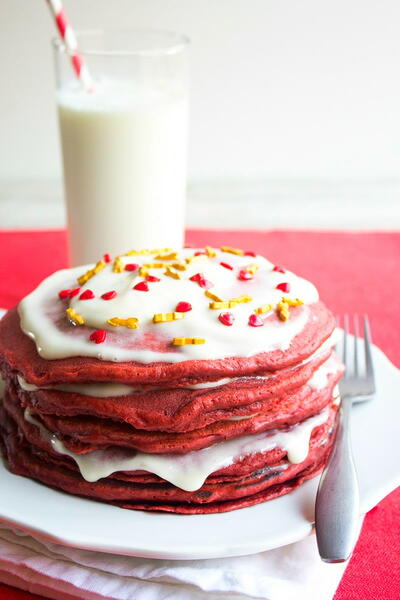 Red Velvet Pancakes Red Velvet Pancakes