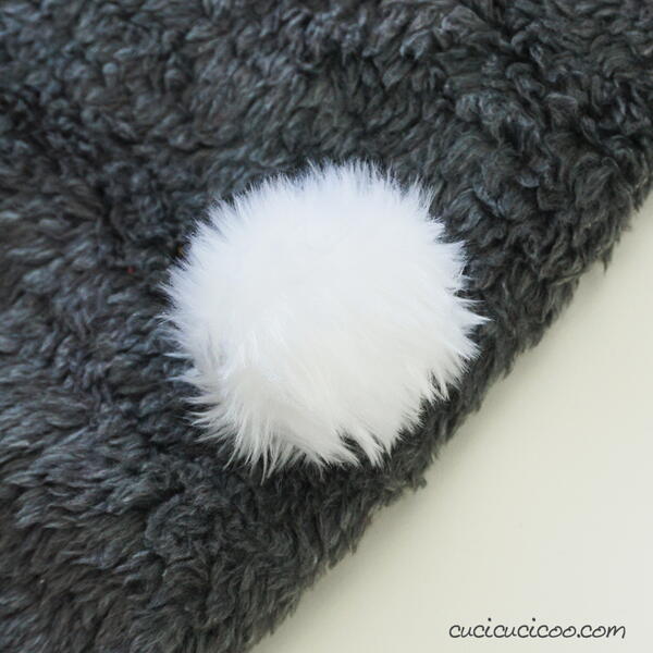 Easy Diy Faux Fur Pompom Easy Diy Faux Fur Pompom