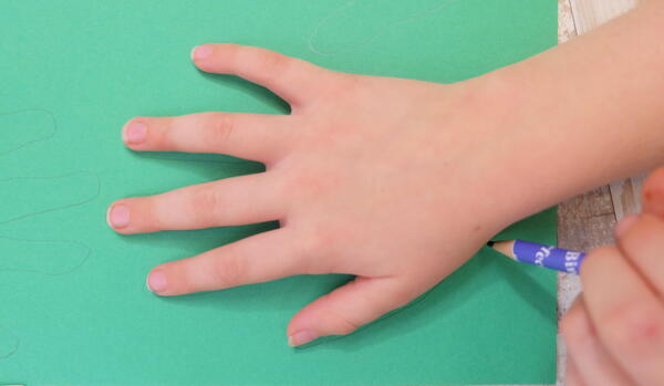 Christmas Kids Craft - Handprint Ideas Christmas Kids Craft - Handprint Ideas