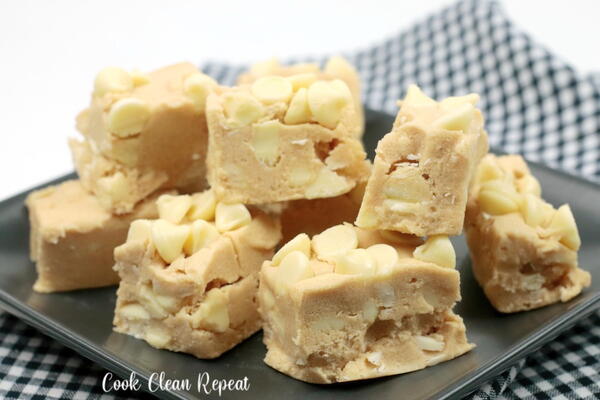 White Chocolate Peanut Butter Fudge White Chocolate Peanut Butter Fudge